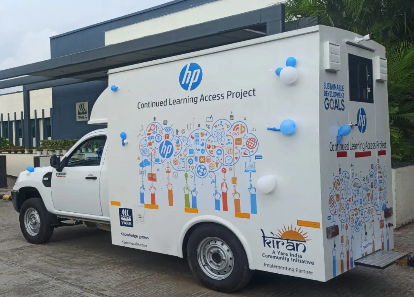 Digital Literacy - Computer Education at School in collaboration with HP (project CLAP)